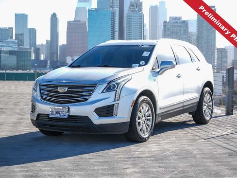 Used 2019 Cadillac XT5 FWD image 1