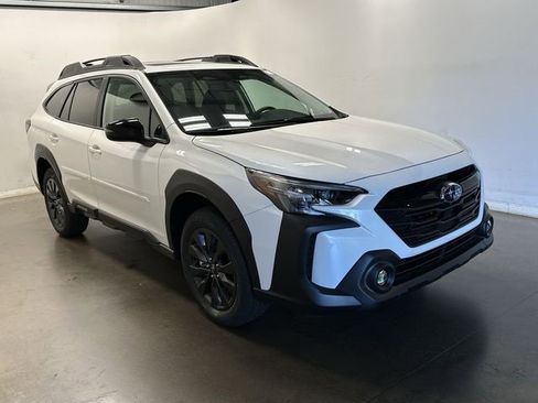 Used 2025 Subaru Outback Onyx Edition XT image 26