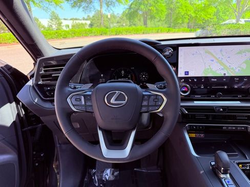 Used 2024 Lexus TX 350 FWD image 21