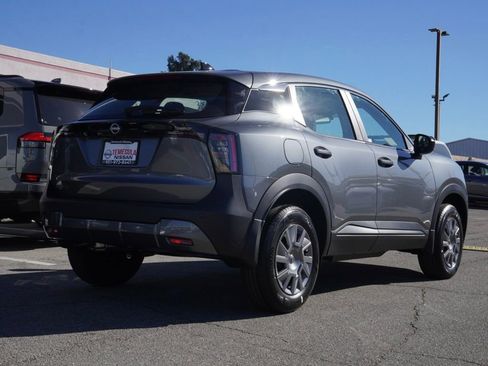 New 2026 Nissan Kicks S image 4