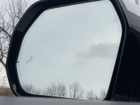 Used 2022 Toyota Tundra Limited image 34