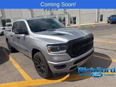 Used 2023 RAM 1500 Laramie AWD/4WD image 1
