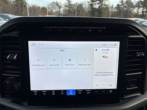 Used 2024 Ford F150 Lariat w/ FX4 Off-Road Package image 27