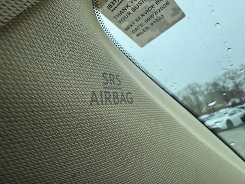 Used 2019 Toyota Highlander Limited w/ Protection Package #3 image 36