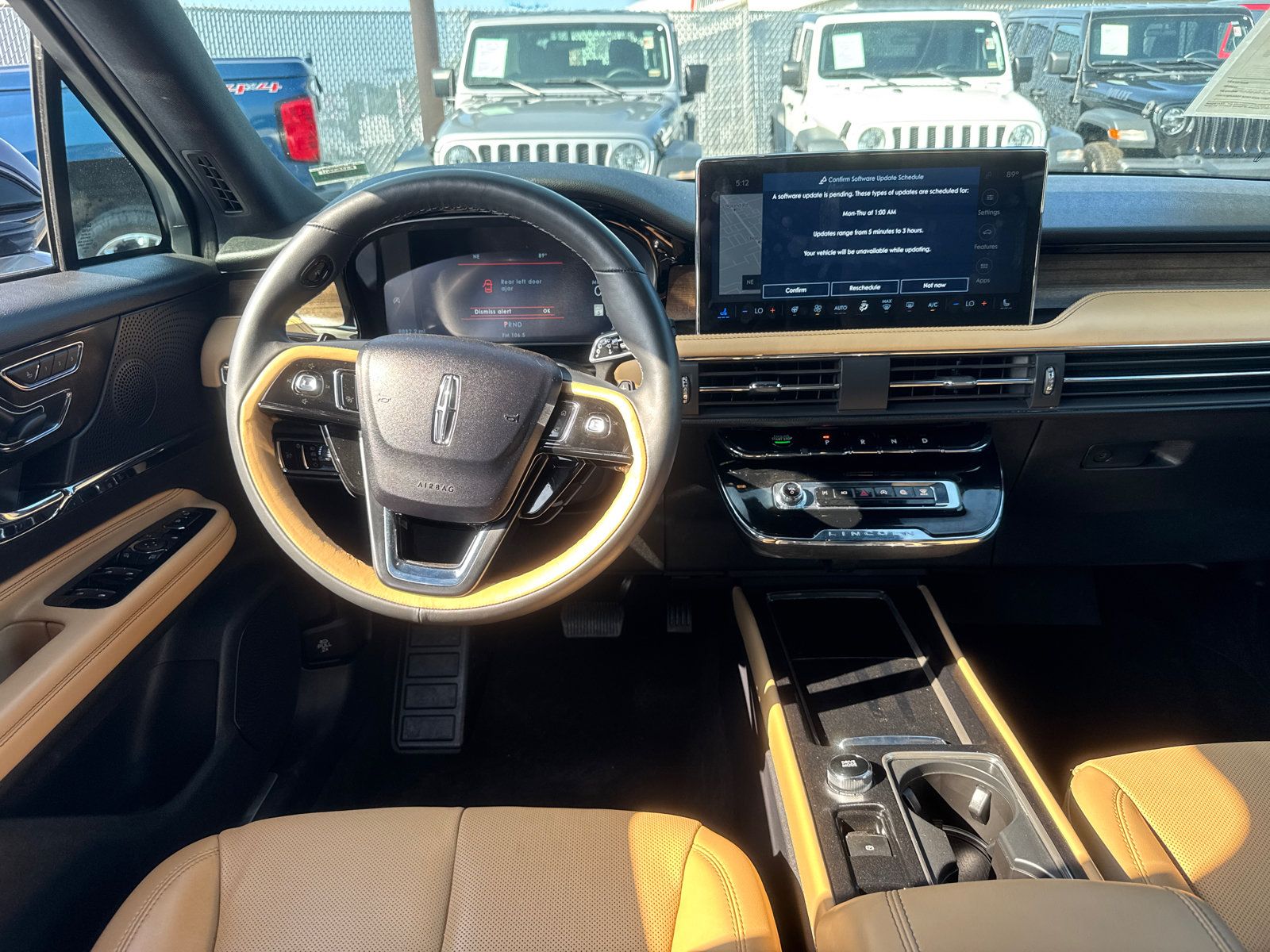 Used 2023 Lincoln Corsair Reserve w/ Equipment Group 201A AWD/4WD image 8