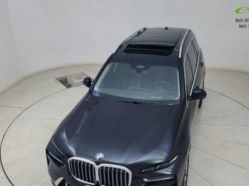 Used 2025 BMW X7 xDrive40i w/ Premium Package AWD/4WD image 87