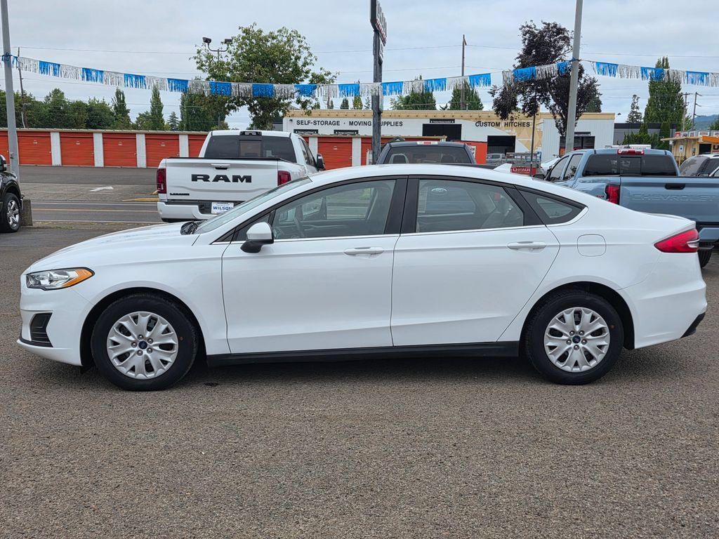 Used 2020 Ford Fusion S FWD image 30