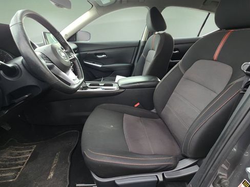 Used 2022 Nissan Sentra SR w/ Electronics Package image 5