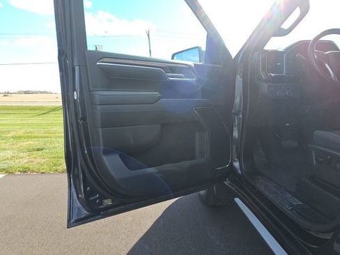 Used 2024 Chevrolet Silverado 1500 LT image 13