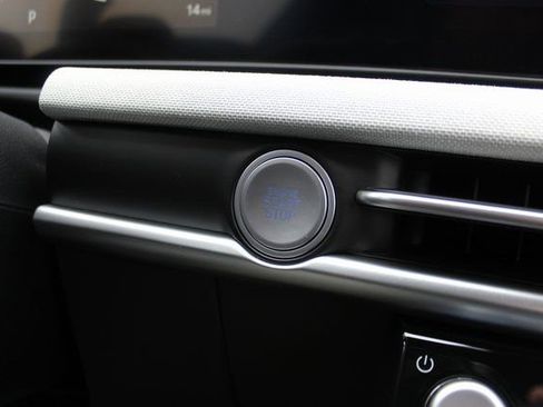 New 2026 Hyundai Santa Cruz Limited image 18