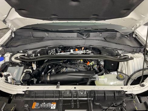 New 2026 Ford Explorer Platinum AWD/4WD image 9