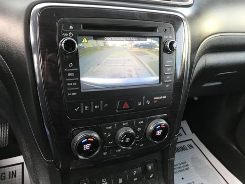 Used 2016 Buick Enclave Premium image 16