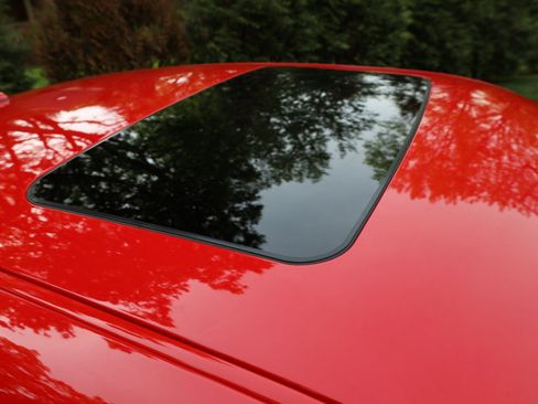 Used 2017 Dodge Challenger SRT Hellcat image 31