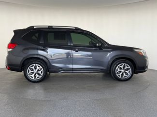 Used 2019 Subaru Forester Premium AWD/4WD video 2