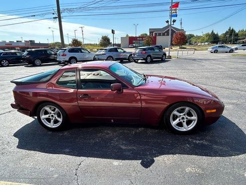 Used 1986 Porsche 944 Turbo image 5