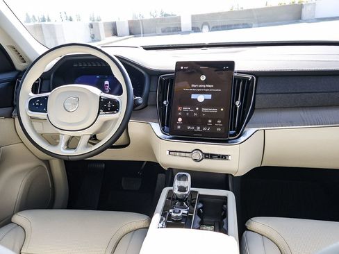 New 2026 Volvo XC90 B6 Ultra image 23