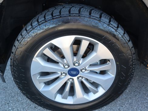 Used 2018 Ford F150 XL w/ Equipment Group 101A Mid image 10