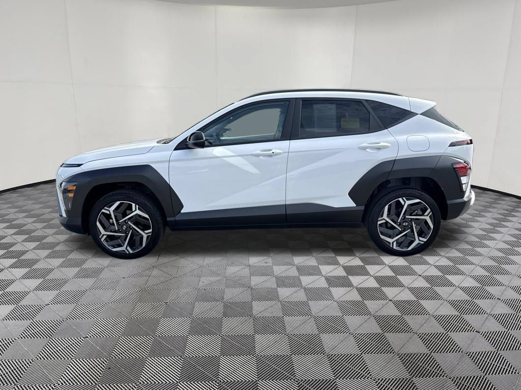 Used 2026 Hyundai Kona SEL Premium AWD/4WD image 8