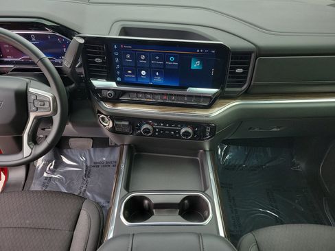 Used 2024 Chevrolet Silverado 2500 LT w/ All Star Edition image 13