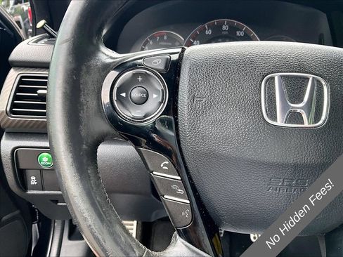 Used 2017 Honda Accord Sport image 11