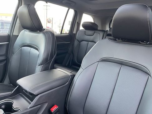 New 2024 Jeep Grand Cherokee Limited 4xe w/ Luxury Tech Group II AWD/4WD image 18