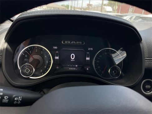 Used 2024 RAM 1500 Laramie image 11