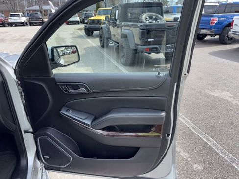 Used 2016 GMC Yukon SLT w/ Open Road Package image 36