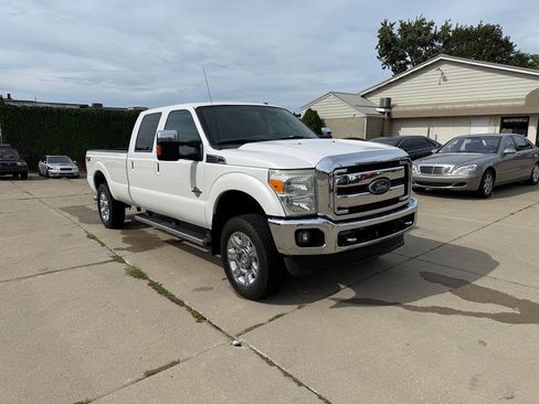 Used 2015 Ford F350 Lariat w/ Lariat Ultimate Package AWD/4WD image 2
