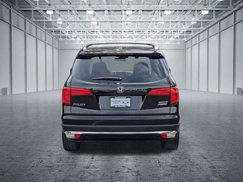 Used 2016 Honda Pilot Touring image 4