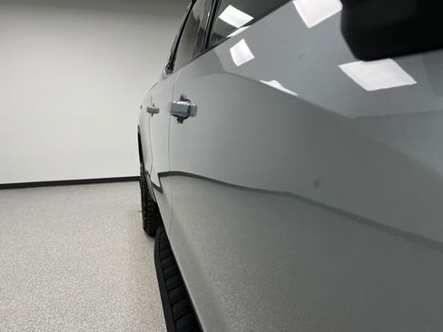 Used 2025 GMC Sierra 1500 AT4 image 13