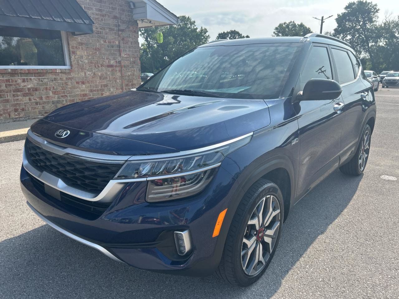 Used 2021 Kia Seltos SX AWD/4WD image 1