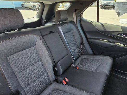 Used 2021 Chevrolet Equinox LT AWD/4WD image 22