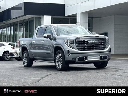 New 2026 GMC Sierra 1500 Denali Ultimate w/ LPO, Black Badging Package