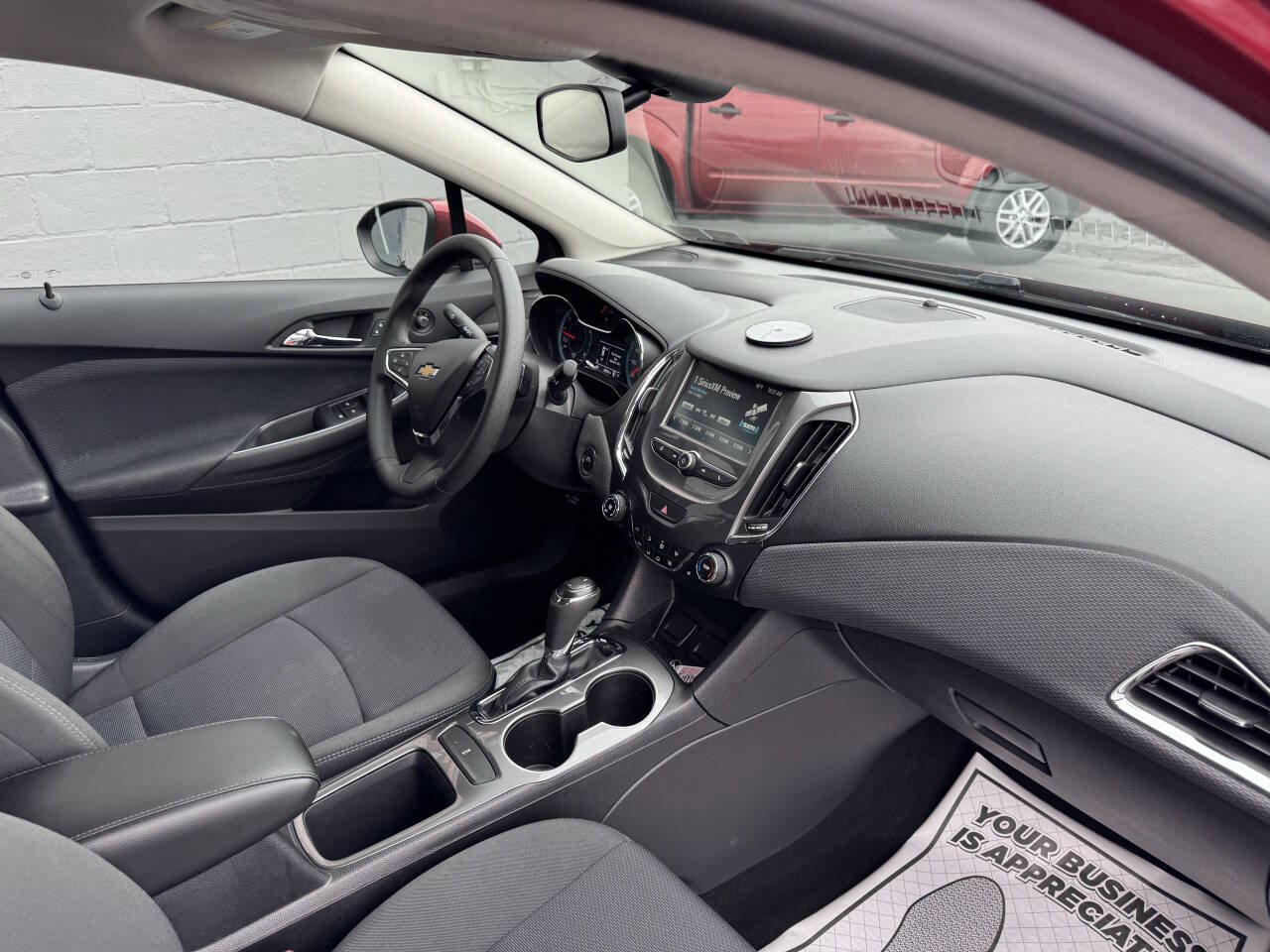Used 2017 Chevrolet Cruze LT w/ Convenience Package FWD image 25
