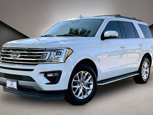 Used 2021 Ford Expedition XLT RWD image 1