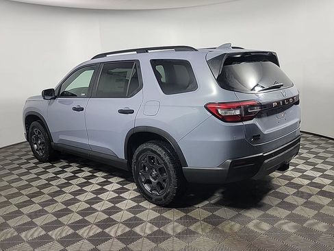 New 2026 Honda Pilot TrailSport image 7