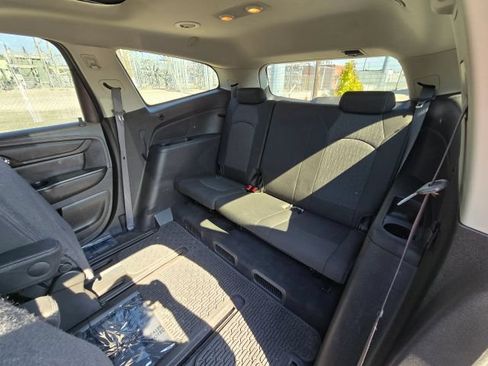 Used 2014 Chevrolet Traverse LT w/ All-Star Edition FWD image 18
