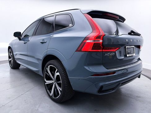 Used 2023 Volvo XC60 B6 Ultimate w/ Protection Package Premier image 16