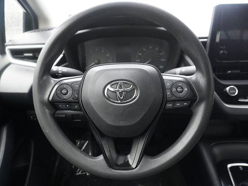 Used 2024 Toyota Corolla LE image 29
