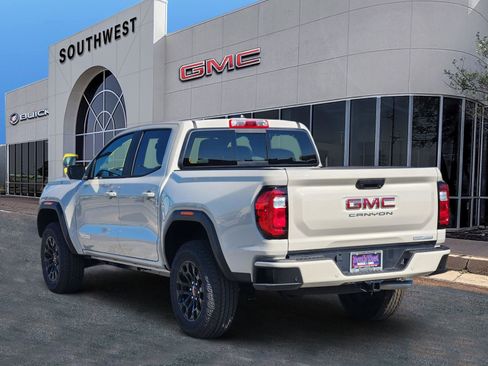 New 2026 GMC Canyon Elevation w/ Convenience Package image 4