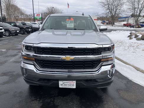 Used 2018 Chevrolet Silverado 1500 LT w/ All Star Edition image 12