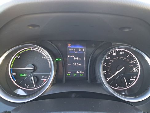 Used 2020 Toyota Camry SE image 12