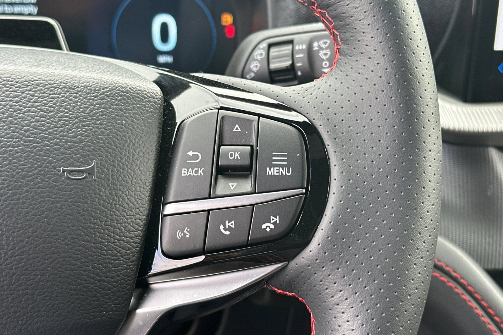 New 2025 Ford Explorer ST-Line AWD/4WD image 30
