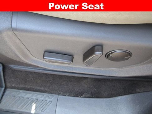 Used 2020 Ford Expedition Max XLT w/ Equipment Group 202A AWD/4WD image 27