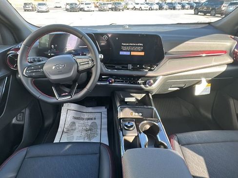 New 2026 Chevrolet Equinox RS image 17