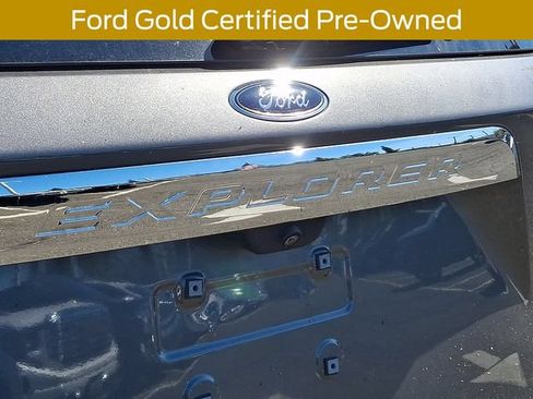 Used 2023 Ford Explorer XLT w/ Equipment Group 202A AWD/4WD image 34