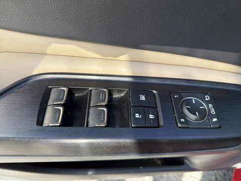 Used 2021 Lexus ES 300h w/ Premium Package FWD image 14