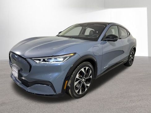 Used 2023 Ford Mustang Mach-E Premium image 23