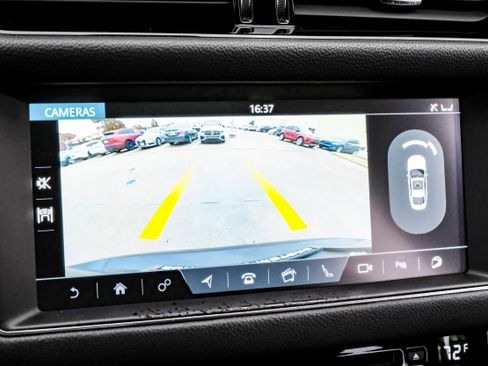 Used 2017 Jaguar XF S image 22