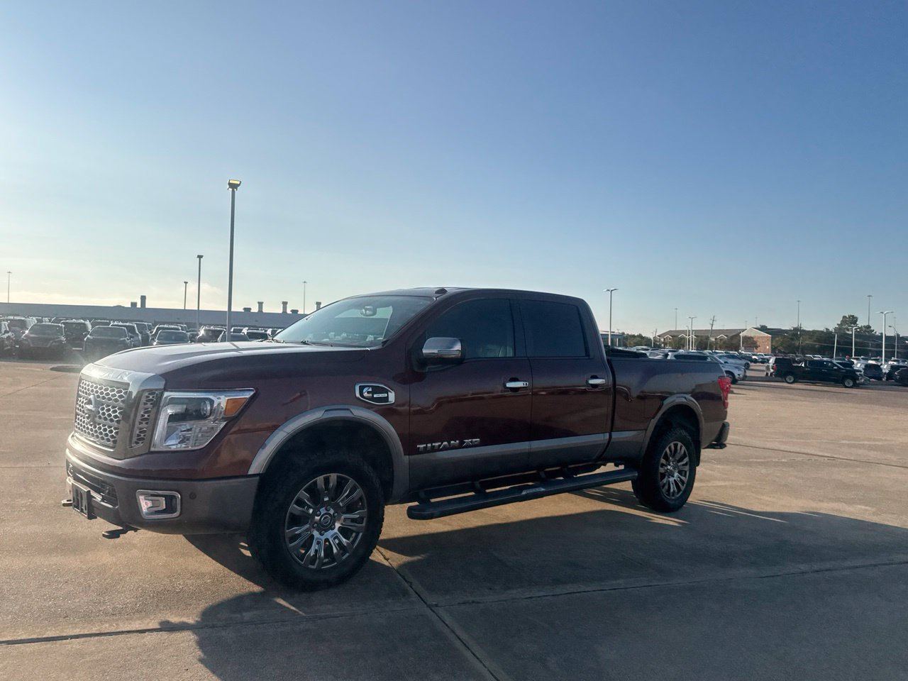 Used 2019 Nissan Titan Platinum Reserve w/ Platinum Utility Package AWD/4WD image 12